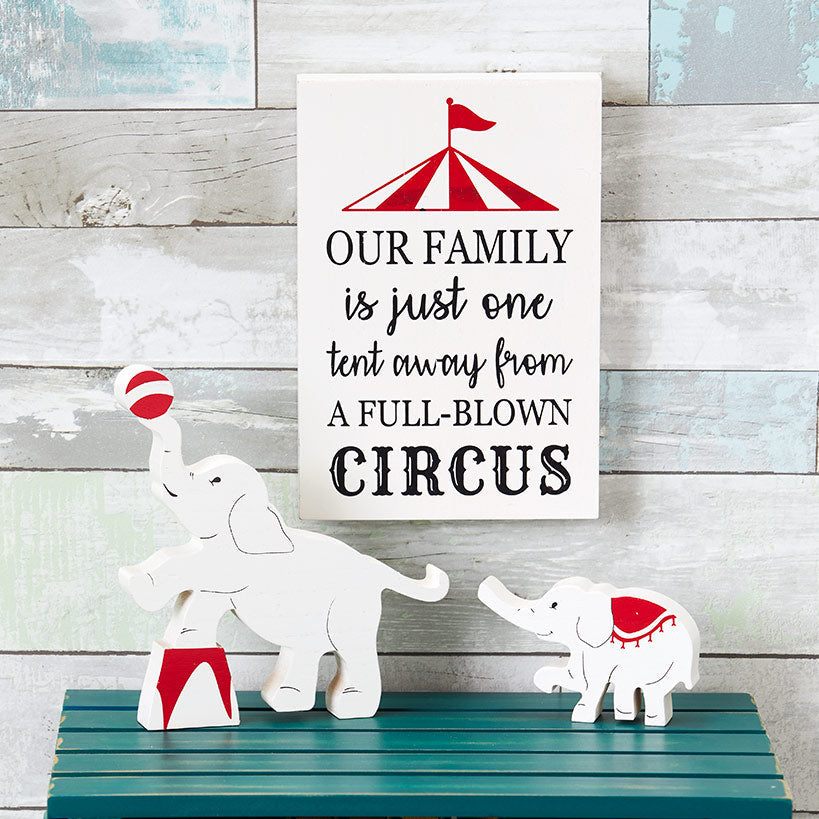 Humorous Family Circus 3-Pc. Decor Set